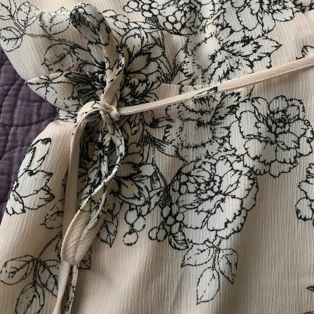 Lush Floral Dress - Picture 3 of 3